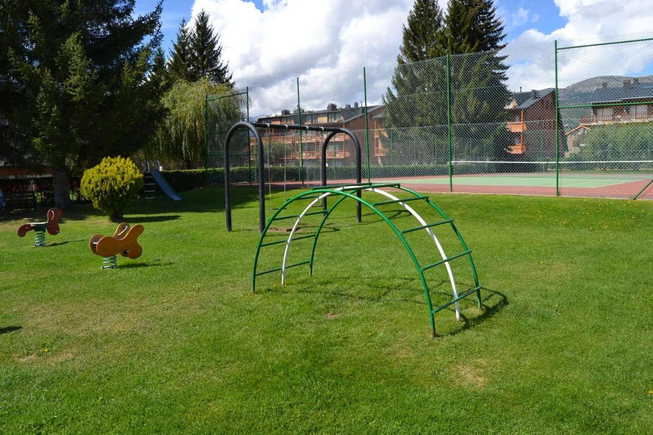 Amplio Apartamento Con Piscina En Llivia Zewnętrze zdjęcie