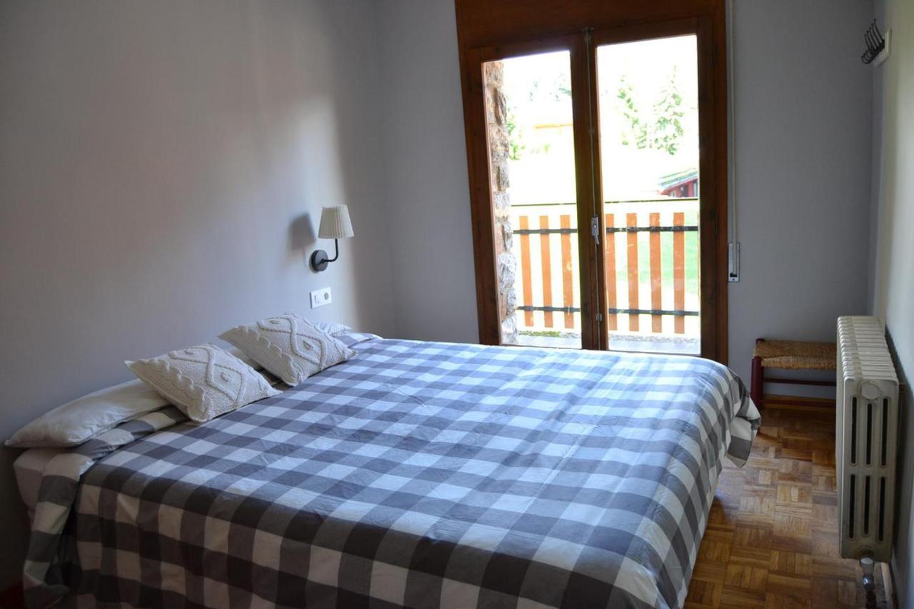 Amplio Apartamento Con Piscina En Llivia Zewnętrze zdjęcie